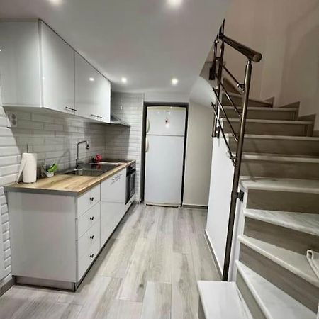 Chris Apartment With Loft Preveza Luaran gambar