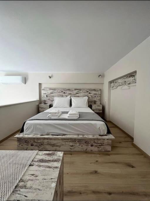 Chris Apartment With Loft Preveza Luaran gambar